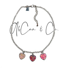Load image into Gallery viewer, Glitter Heart Choker Style Necklace
