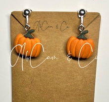 Load image into Gallery viewer, Pumpkin Earrings
