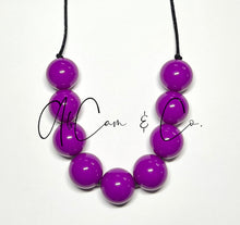 Load image into Gallery viewer, Boo berry Bubblegum Necklace
