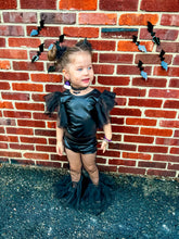 Load image into Gallery viewer, Bat Wing Puffy Pom Hair Clips
